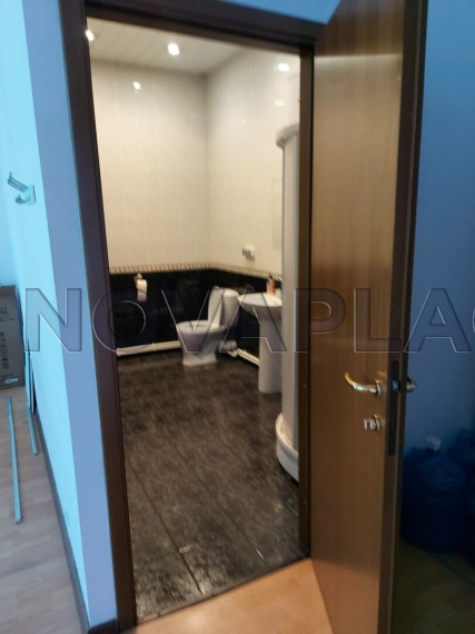 Аренда офиса в бизнес-центре в Москве 118 м2