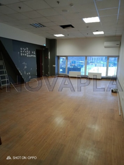 Аренда офиса в бизнес-центре в Москве 68 м2