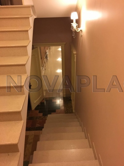 Аренда здания (ОСЗ) в Москве 1900 м2