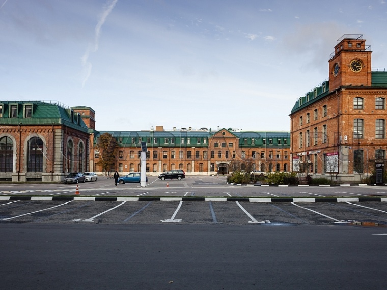 Аренда офиса в бизнес-центре в Москве 86 м2