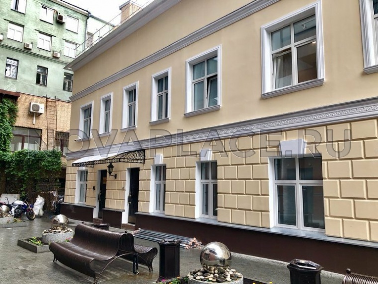 Аренда здания (ОСЗ) в Москве 970 м2