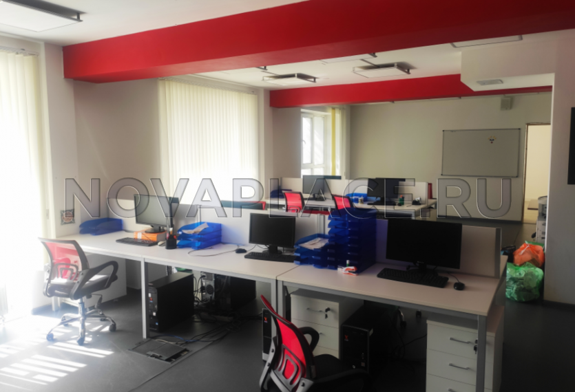 Аренда офиса в бизнес-центре в Москве 190 м2