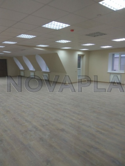 Продажа отдельно стоящего здания в Москве 7855 м2