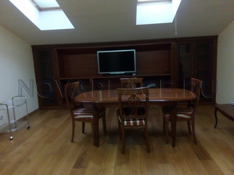 Аренда здания (ОСЗ) в Москве 1009 м2