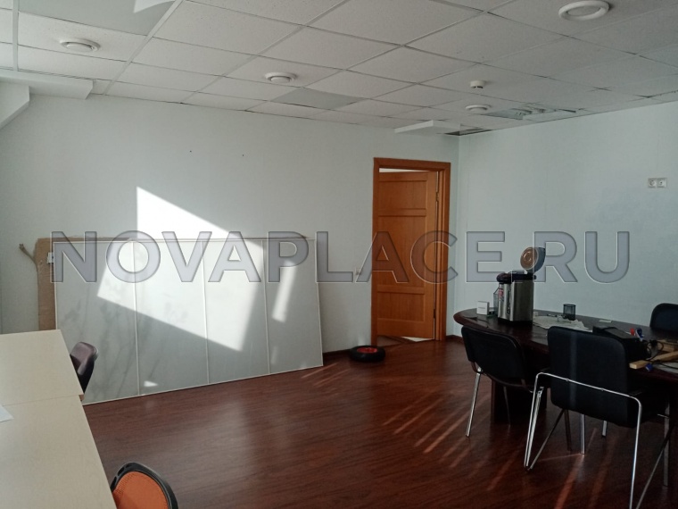 Аренда офиса в бизнес-центре в Москве 113 м2