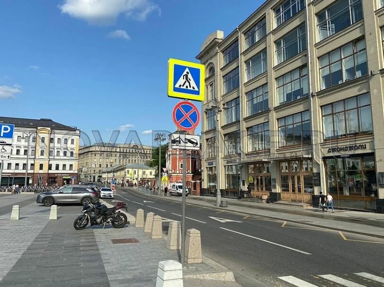 Аренда офиса в бизнес-центре в Москве 949 м2