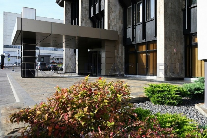 Аренда офиса в бизнес-центре в Москве 480 м2