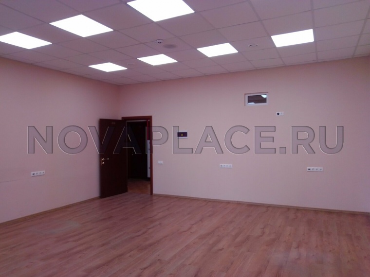 Аренда офиса в бизнес-центре в Москве 42 м2
