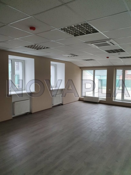 Продажа отдельно стоящего здания в Москве 7855 м2