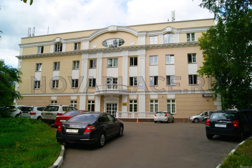 Аренда офиса в бизнес-центре в Москве 75 м2