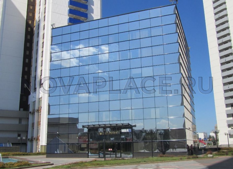 Аренда офиса в бизнес-центре в Москве 135 м2