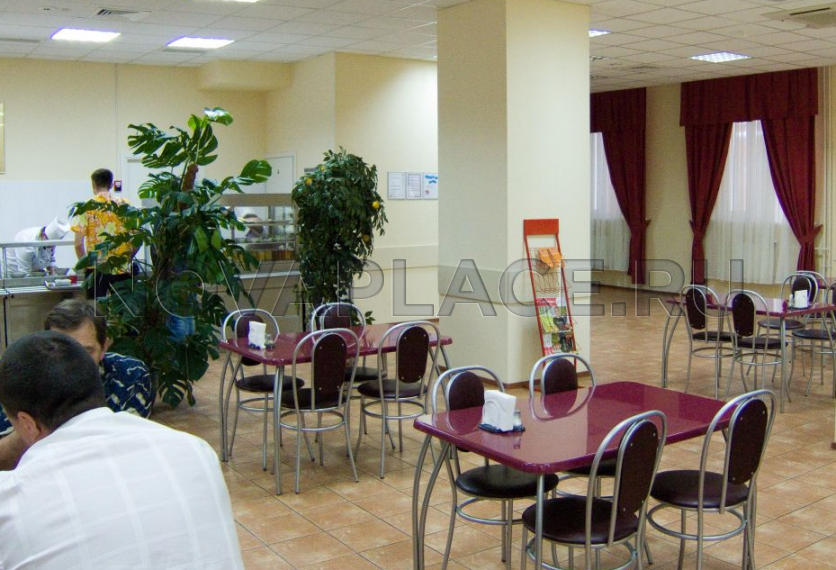 Аренда здания (ОСЗ) в Москве 976 м2