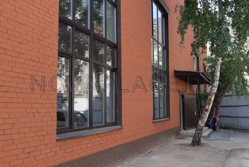 Аренда здания (ОСЗ) в Москве 835 м2