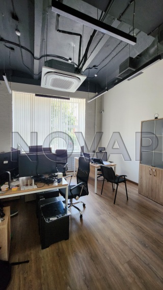 Аренда офиса в бизнес-центре в Москве 297 м2