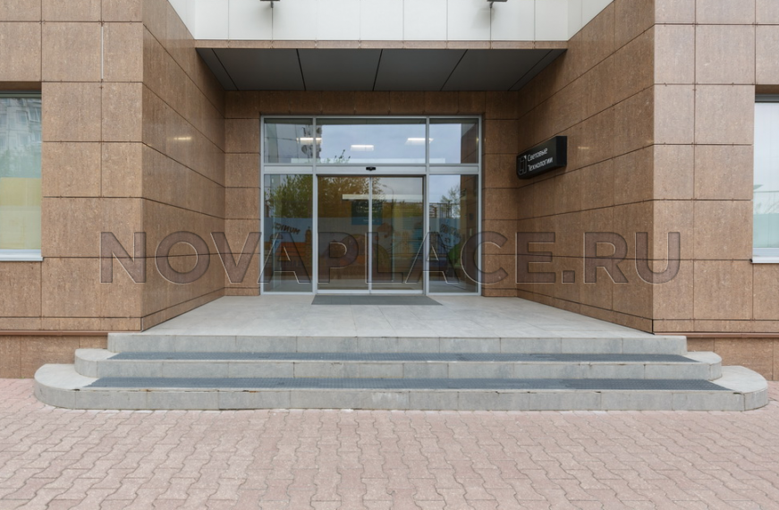 Аренда офиса в бизнес-центре в Москве 167 м2