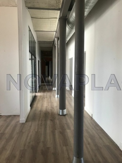 Аренда офиса в административном здании в Москве 359 м2