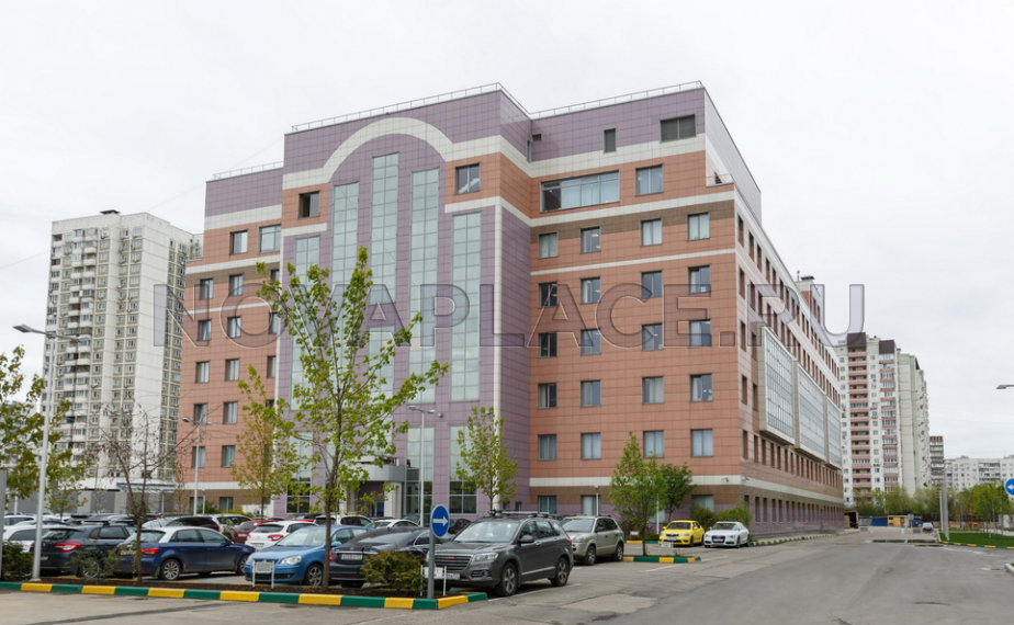 Аренда офиса в бизнес-центре в Москве 167 м2