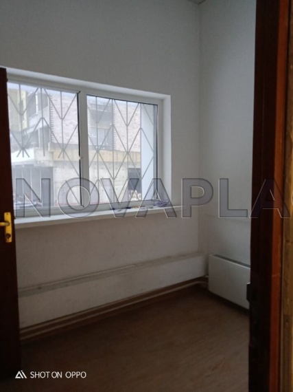 Аренда офиса в бизнес-центре в Москве 68 м2