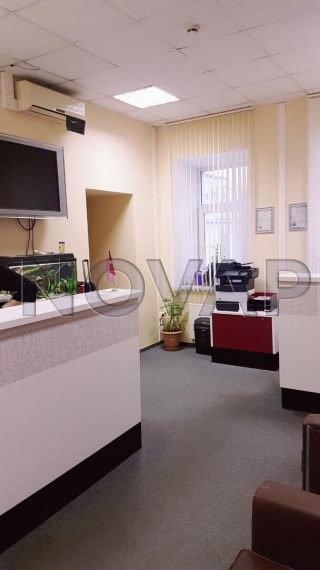 Аренда офиса в бизнес-центре в Москве 191 м2