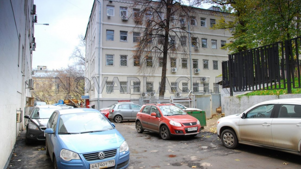 Продажа отдельно стоящего здания в Москве 1980 м2