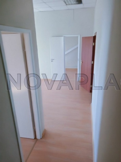 Аренда офиса в бизнес-центре в Москве 80 м2