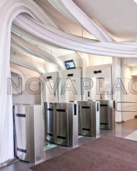 Аренда офиса в бизнес-центре в Москве 822 м2