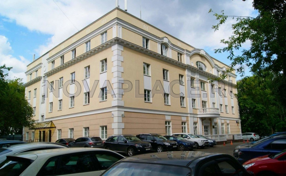 Аренда офиса в бизнес-центре в Москве 75 м2