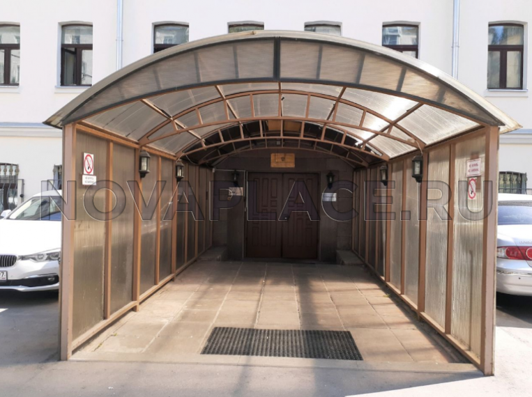 Аренда офиса в бизнес-центре в Москве 200 м2