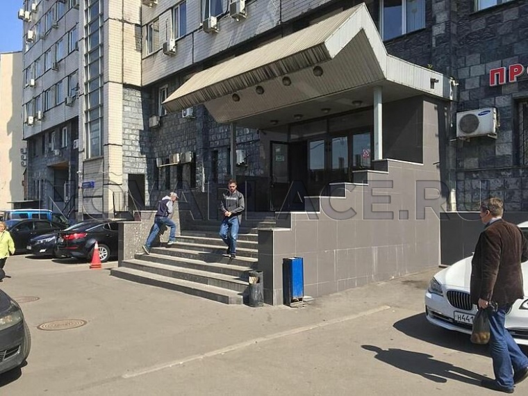 Аренда офиса в бизнес-центре в Москве 1200 м2