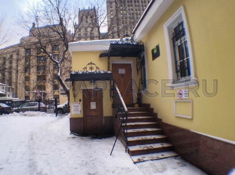 Продажа отдельно стоящего здания в Москве 436 м2