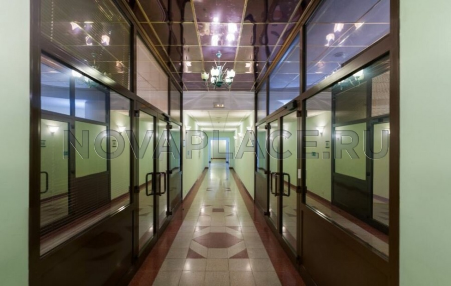 Аренда офиса в бизнес-центре в Москве 246 м2