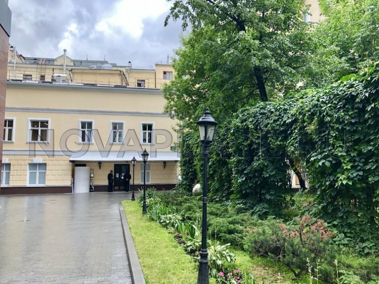 Аренда здания (ОСЗ) в Москве 970 м2