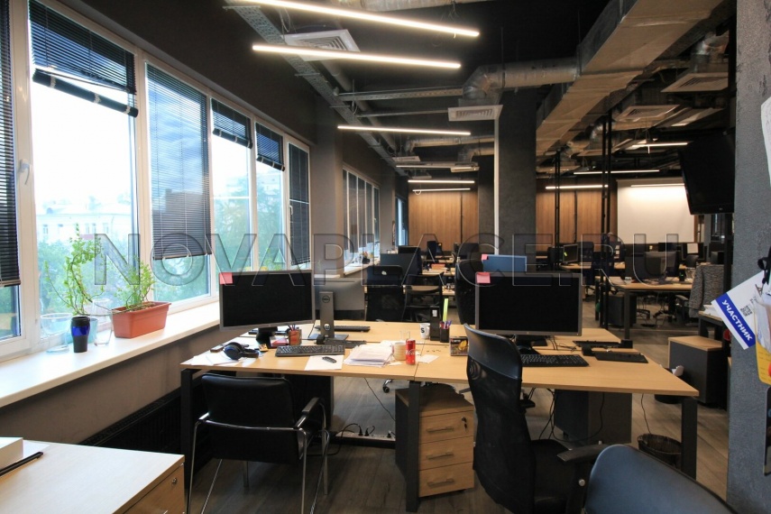 Аренда офиса в бизнес-центре в Москве 1496 м2