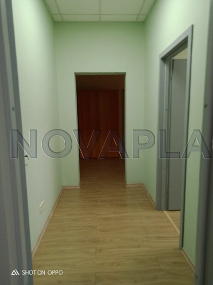 Аренда офиса в бизнес-центре в Москве 117 м2