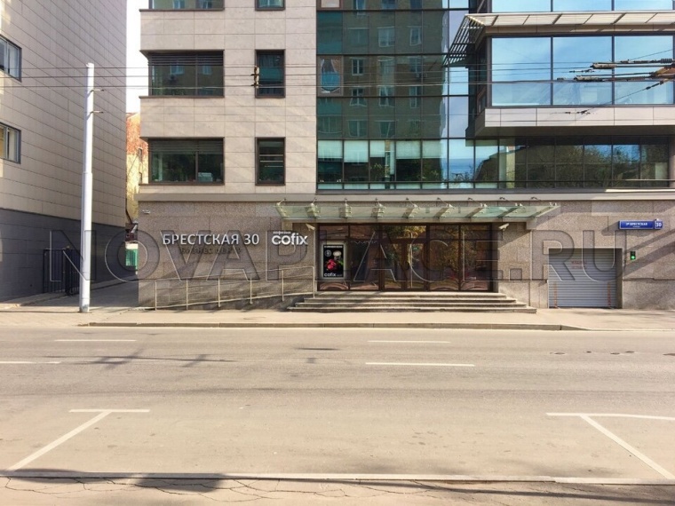 Аренда офиса в бизнес-центре в Москве 310 м2