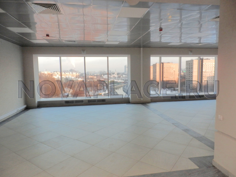 Аренда офиса в бизнес-центре в Москве 582 м2