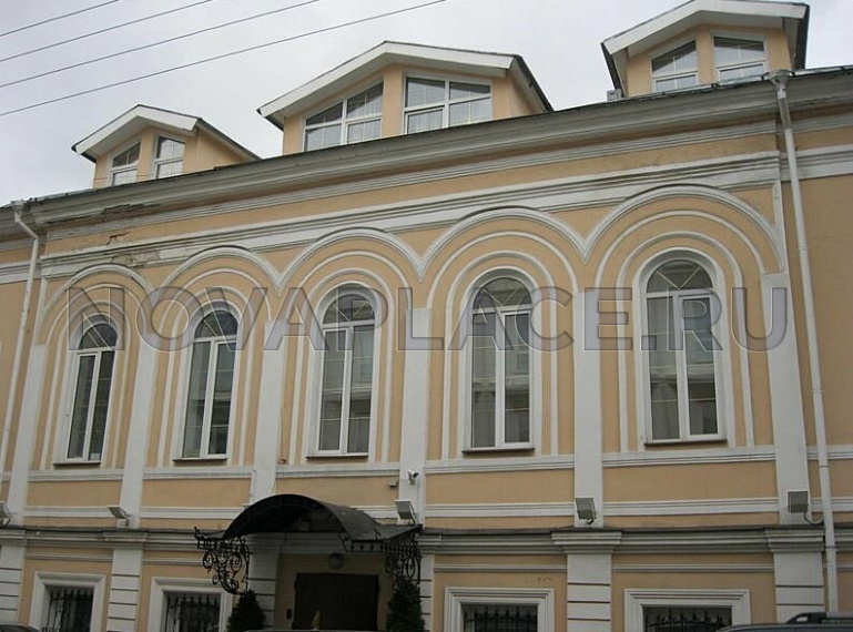 Аренда здания (ОСЗ) в Москве 1800 м2