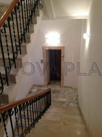 Аренда здания (ОСЗ) в Москве 1828 м2