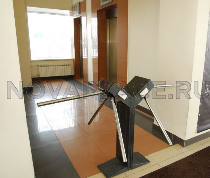 Аренда офиса в бизнес-центре в Москве 135 м2