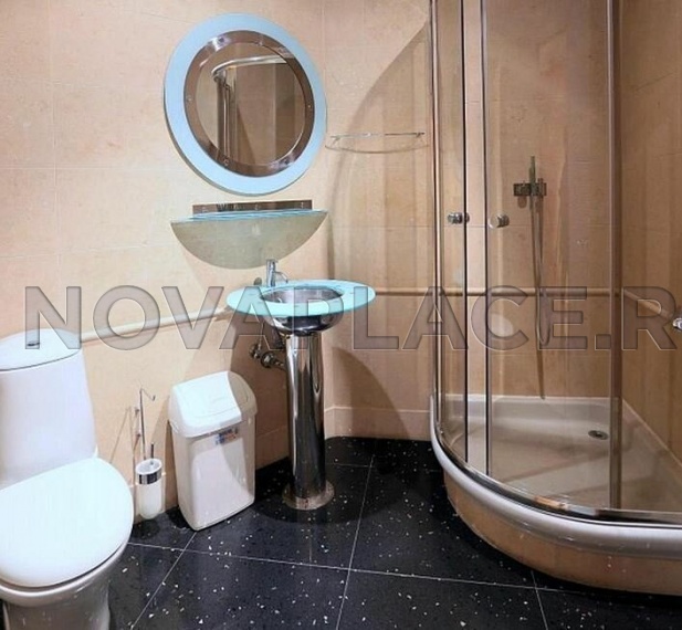 Аренда офиса в особняке в Москве 1353 м2