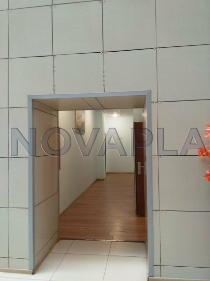 Аренда офиса в бизнес-центре в Москве 2500 м2