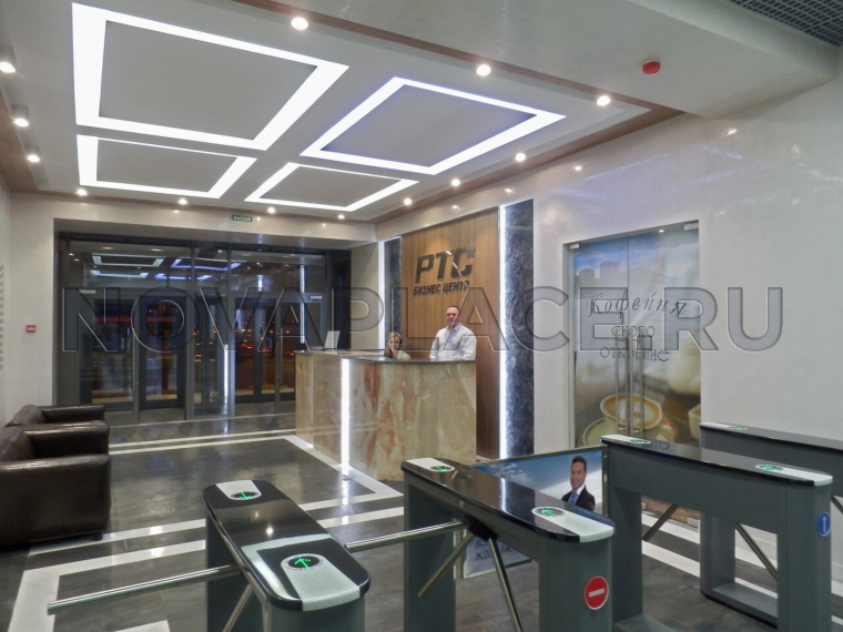 Аренда офиса в бизнес-центре в Москве 582 м2