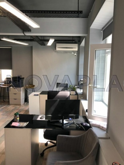 Аренда офиса в административном здании в Москве 72 м2