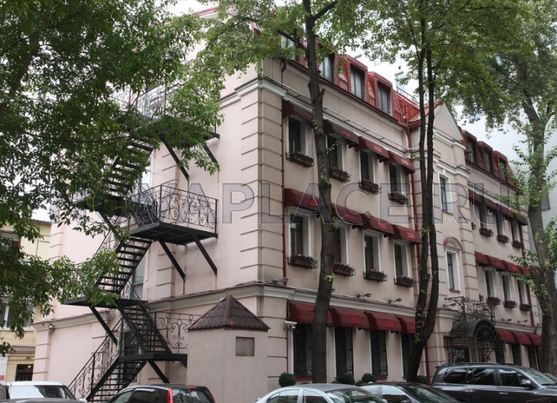 Аренда здания (ОСЗ) в Москве 1141 м2