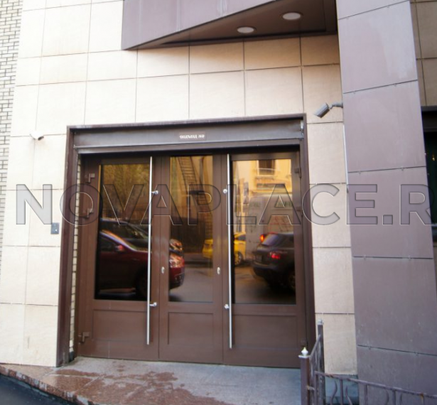 Аренда офиса в бизнес-центре в Москве 80 м2