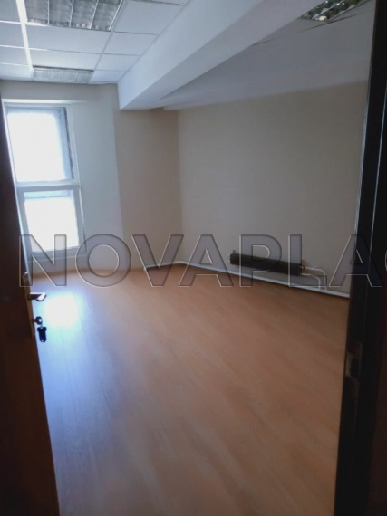 Аренда офиса в бизнес-центре в Москве 80 м2