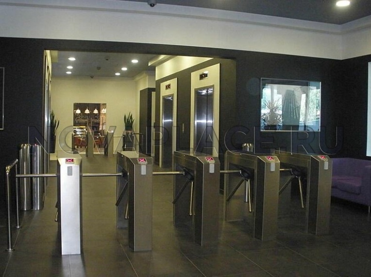 Аренда офиса в бизнес-центре в Москве 1000 м2