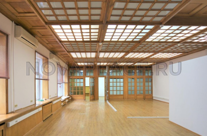 Аренда офиса в особняке в Москве 200 м2