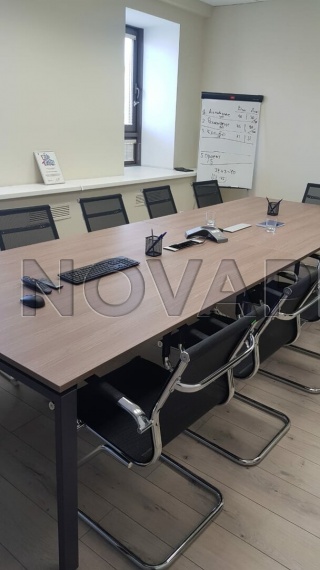 Аренда офиса в бизнес-центре в Москве 437 м2