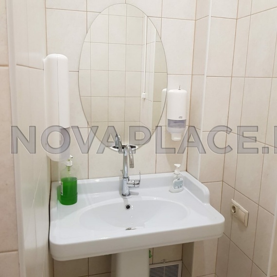 Аренда офиса в бизнес-центре в Москве 437 м2